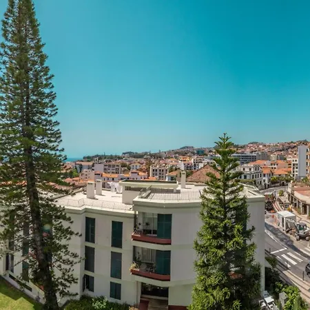 Apartment Elias Garcia T3